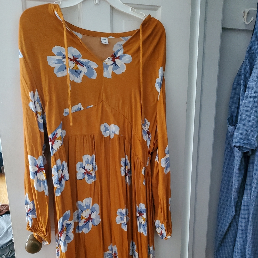 Old Navy dress, size large